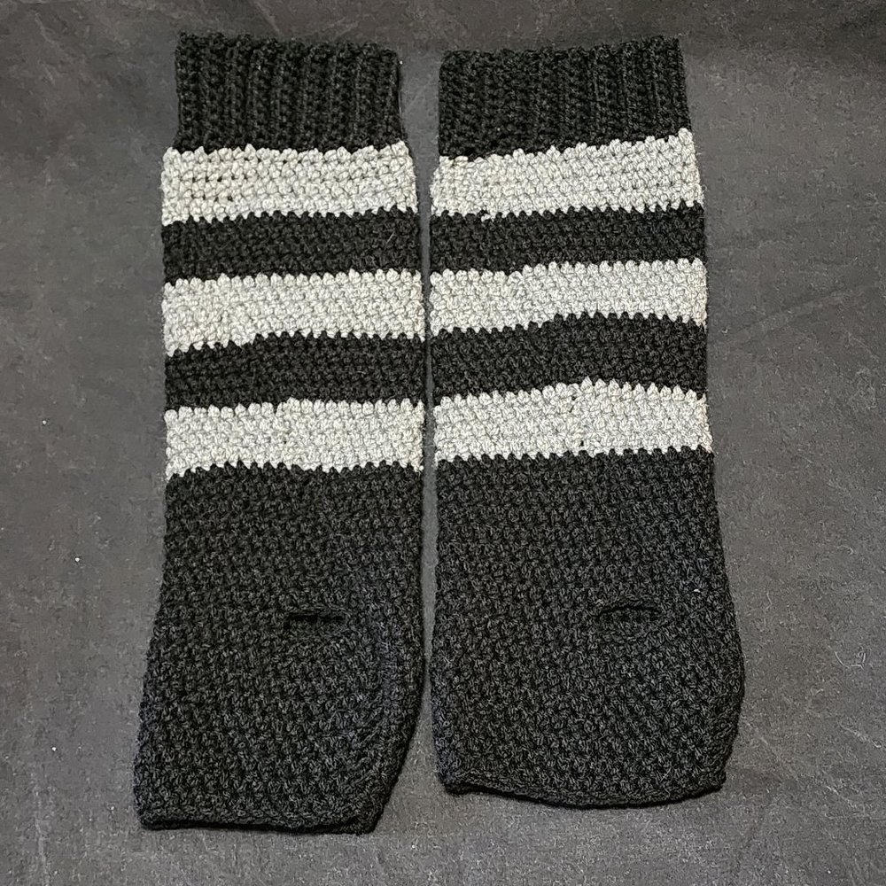 NWT Hand-Crocheted Fingerless Gloves